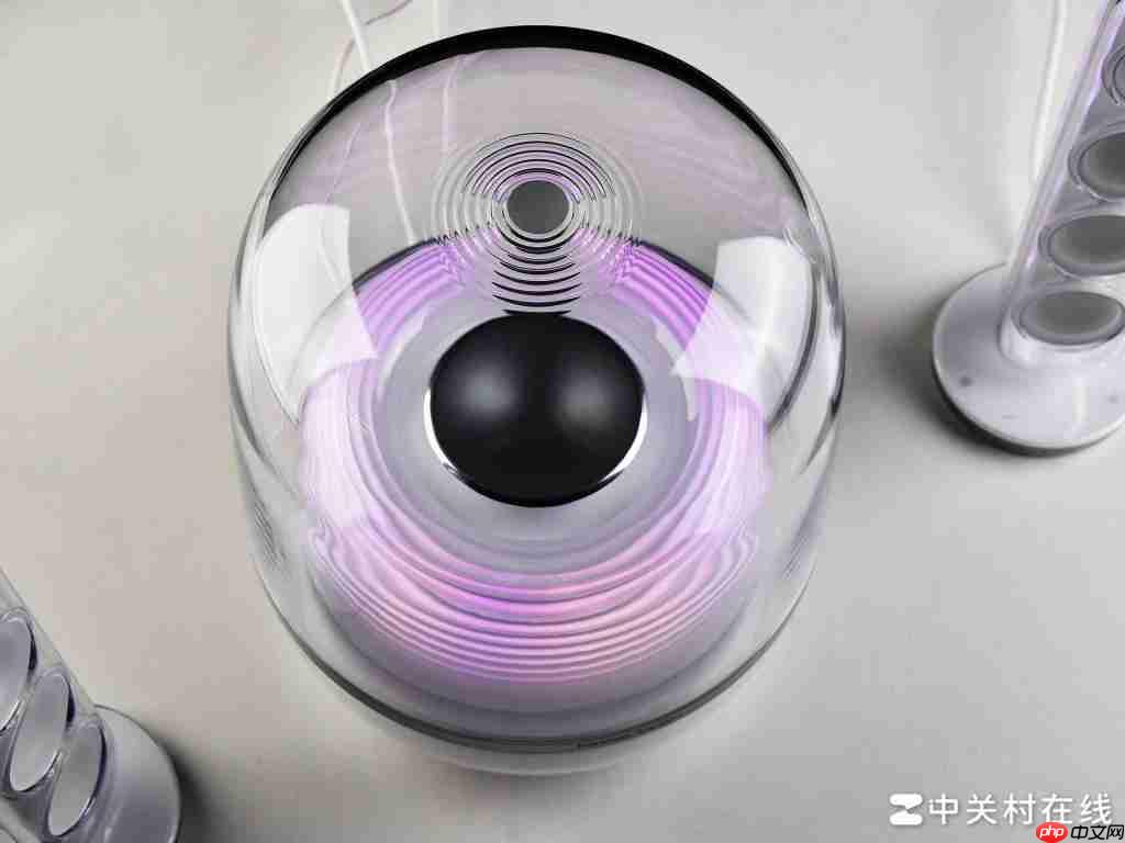  设计与音质兼具的家居美学之选，哈曼卡顿音乐水晶五代流光版体验 