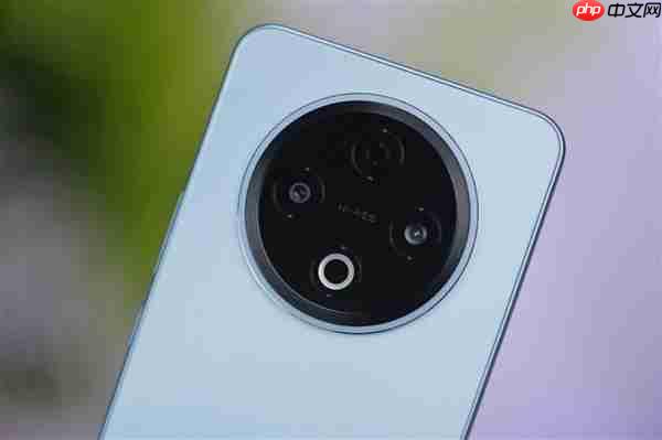 8200mAh双灭霸手机！vivo Y500图赏