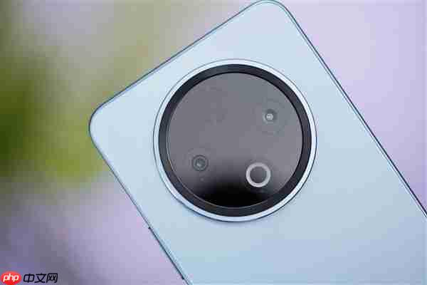 8200mAh双灭霸手机！vivo Y500图赏