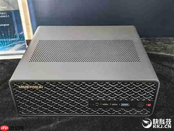 最好的端侧AI 没有之一！聊聊AMD锐龙AI Max+ 395迷你AI工作站