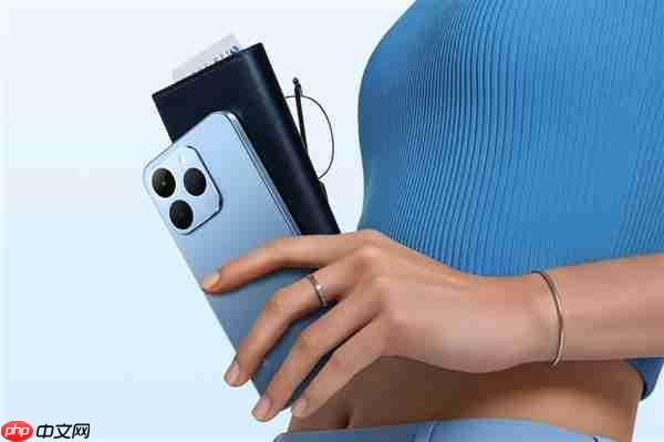 真我15T发布：人人都买得起的小直屏 1199元起