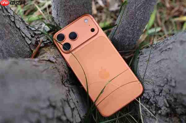 iPhone 17刚开售就遭用户吐槽易刮花 分析师：不会影响销量