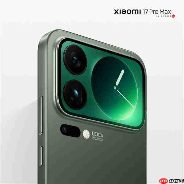 小米17 Pro Max首发超级像素！官方晒对比：屏幕清晰度碾压iPhone 17 Pro Max