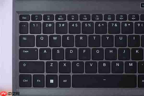 升级长江存储PC450固态硬盘 机械革命耀世16 Ultra图赏