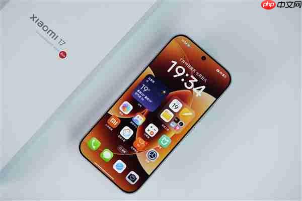 小直屏第一次冲上7000mAh！小米17图赏