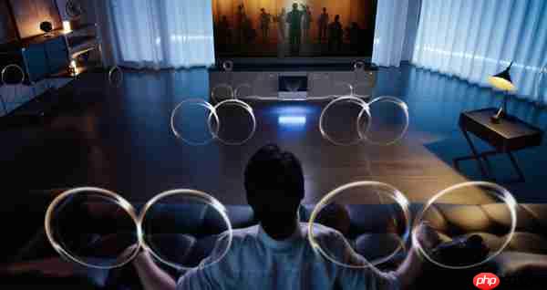  海信发布全球首款 100 英寸可卷曲激光影院 售价约 10 万 