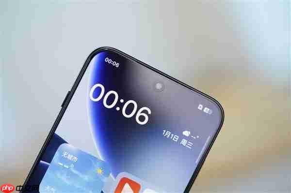 7025mAh超大电池！OPPO Find X9图赏