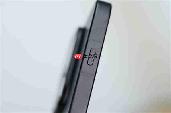 7025mAh超大电池！OPPO Find X9图赏