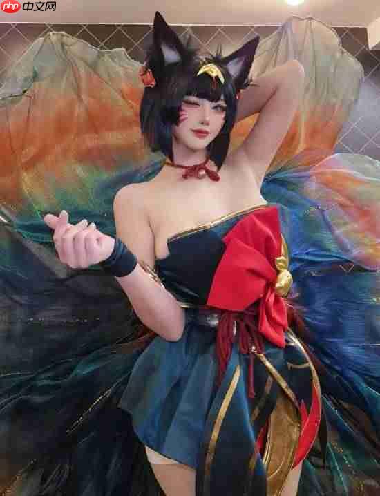 两位韩国Coser演绎LOL阿狸！你更喜欢谁的版本？