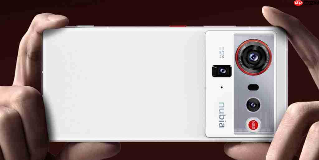 4999 元起，努比亚 Z80 Ultra 发布：1/1.55 型超广角 +35mm 主摄 + 真 · 全面屏 