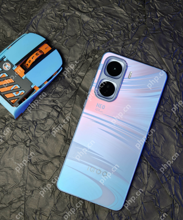 iQOO Neo11详细参数：骁龙8 Elite+Q2自研独显芯片，IP68+IP69！