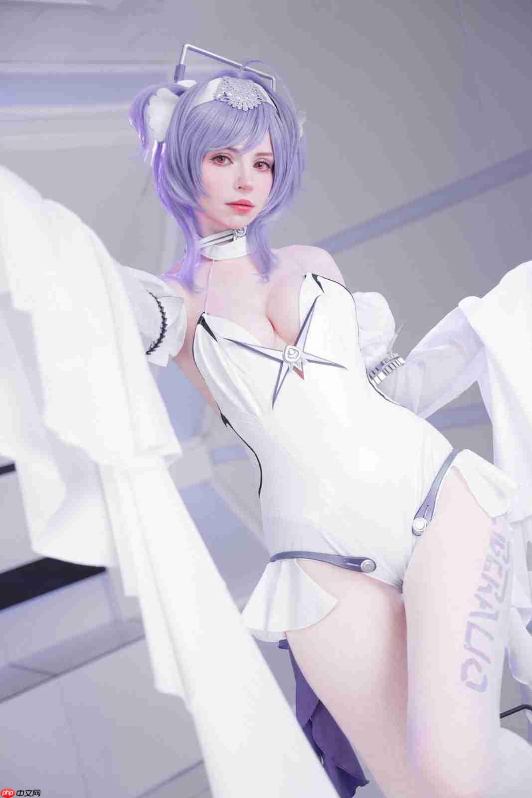 又大又白！艾什莉体模Cos《妮姬》莉贝雷利奥