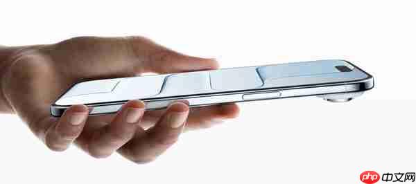  小米卢伟冰谈超薄 air 手机：会影响体验 销量也很小众 