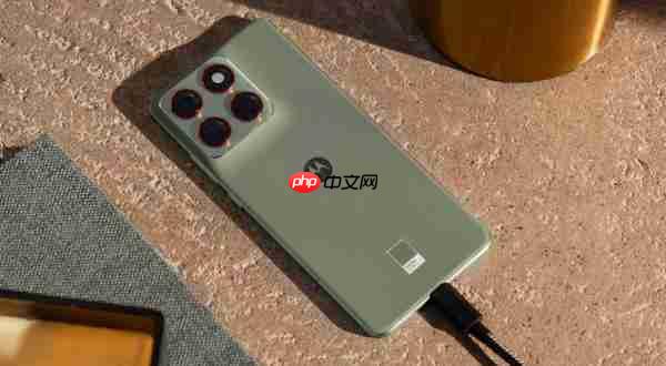  联想 moto edge 70 全球发布：5.99mm 机身配骁龙 7G4