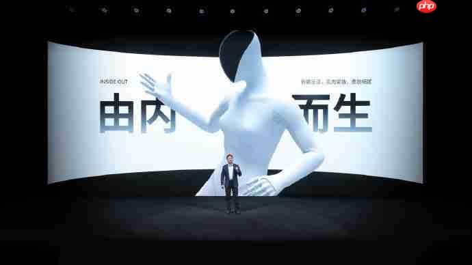 小鹏汽车 CEO 何小鹏预测机器人市场将达 20 万亿美元规模