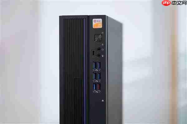 搭载兆芯KX-7000！智微华光E700-ZD台式机图赏