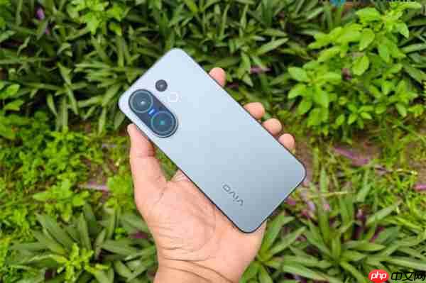 vivo S50系列预热：搭载旗舰三大件 堆料最猛的一代S