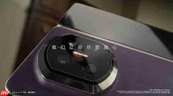 云锦非遗技艺织就高端：华为Mate X7以可靠定义折叠屏新高度