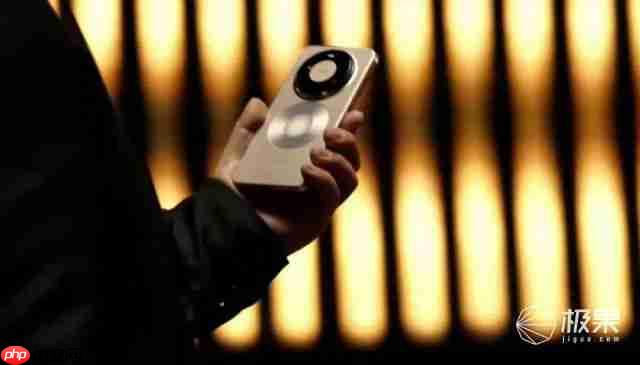  华为 Mate80 系列大揭秘，卫星语音 / 上网 + 双层 OLED+ 麒麟 9030+ 全系 3D 人脸直屏？