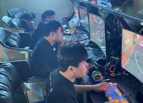 百变阵容出奇致胜 《街头篮球》优坤维夺冠泪洒魔都