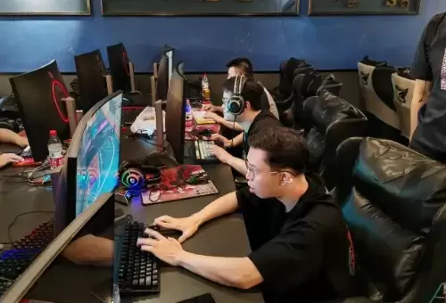 《街头篮球》双PF的压迫感  小舞礼天一潘伟合体称霸贵阳