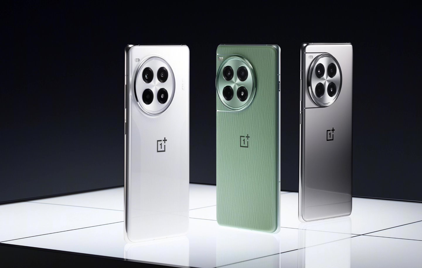 一加 Ace 3 Pro 手机更多细节公布：仿生振感马达 Turbo、超薄光学屏幕指纹，今晚发布