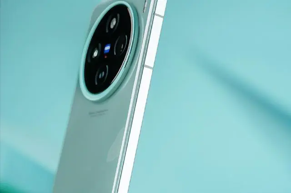 vivox200ultra最新官方消息 首发24G+1TB大存储