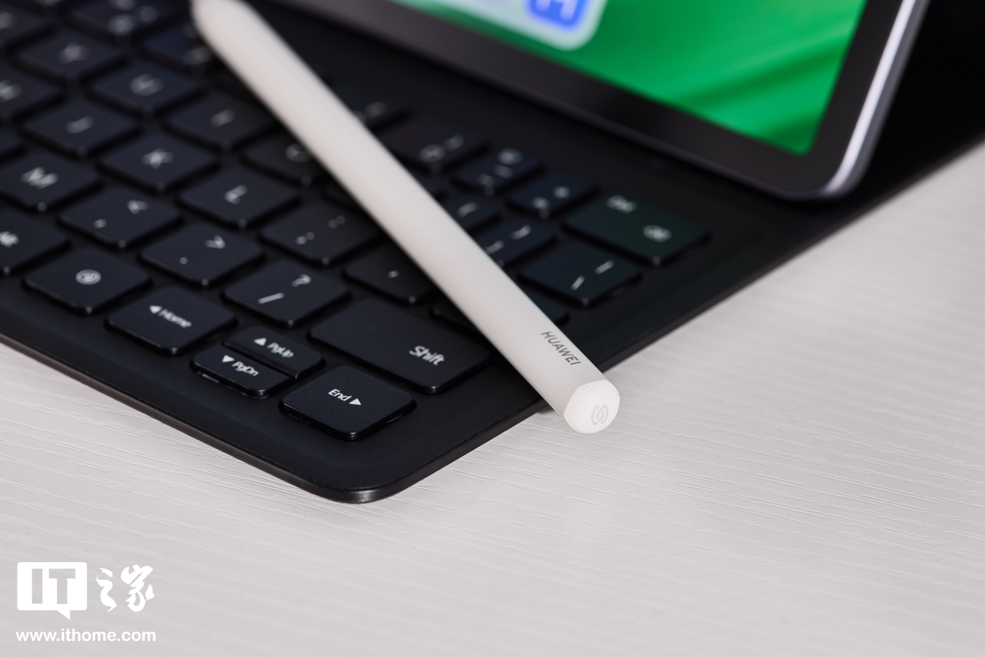 华为擎云 C7（第 2 代）图赏：为企业打造的 PC 级生产力平板