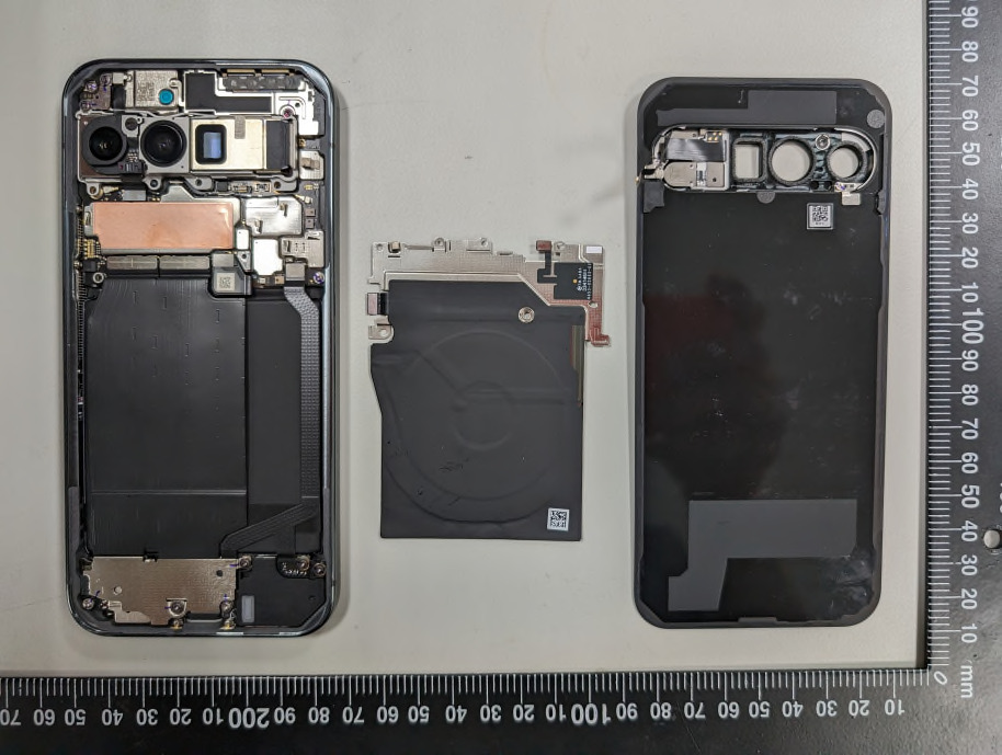 谷歌 Pixel 9 Pro Fold 折叠屏真机曝光：圆角矩形相机模组、潜望长焦镜头