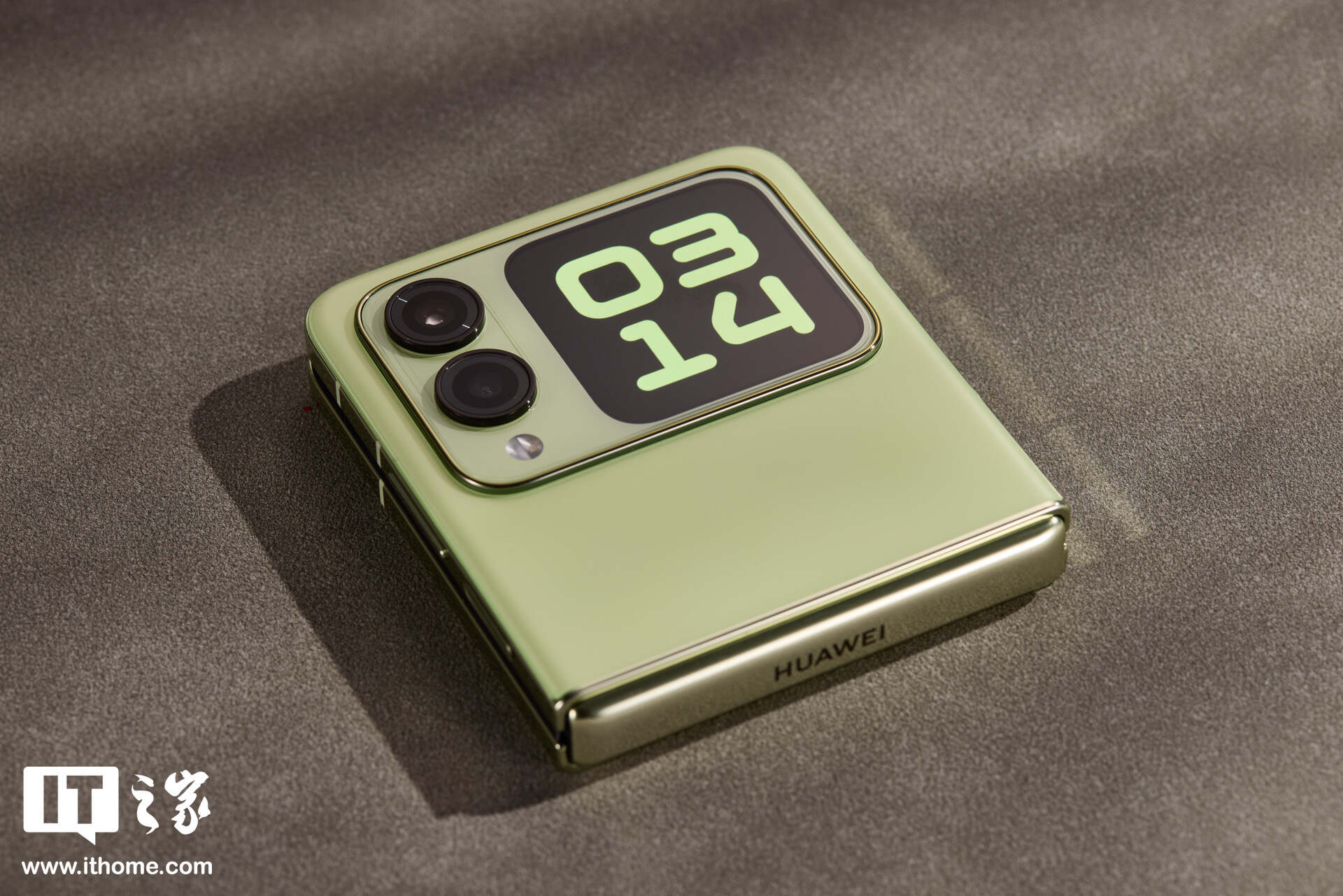 华为 nova Flip 小折叠屏手机上市 72 小时销量突破 4.5 万台，同比 Pocket S 提升 85%