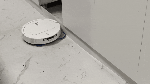 科沃斯地宝 T50 PRO：81mm 纤薄机身 + 边刷拖布双外扩，解决“进不去、够不着”清洁难题