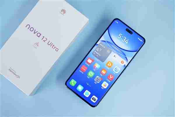 颜值出色实力出圈 国庆出游用机选华为nova 12系列就对了