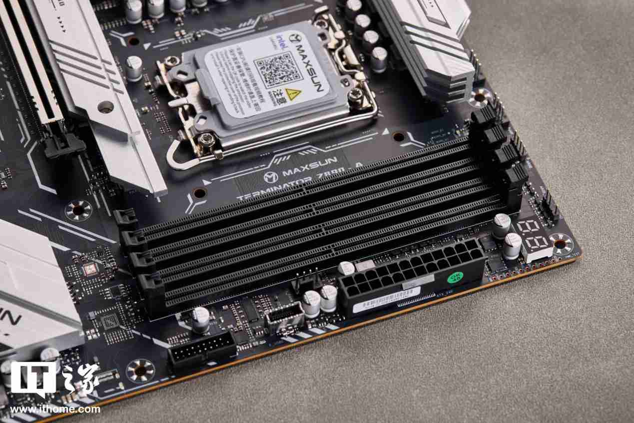 铭瑄终结者 Z890-A Wi-Fi 主板评测：进阶玩家的实用之选