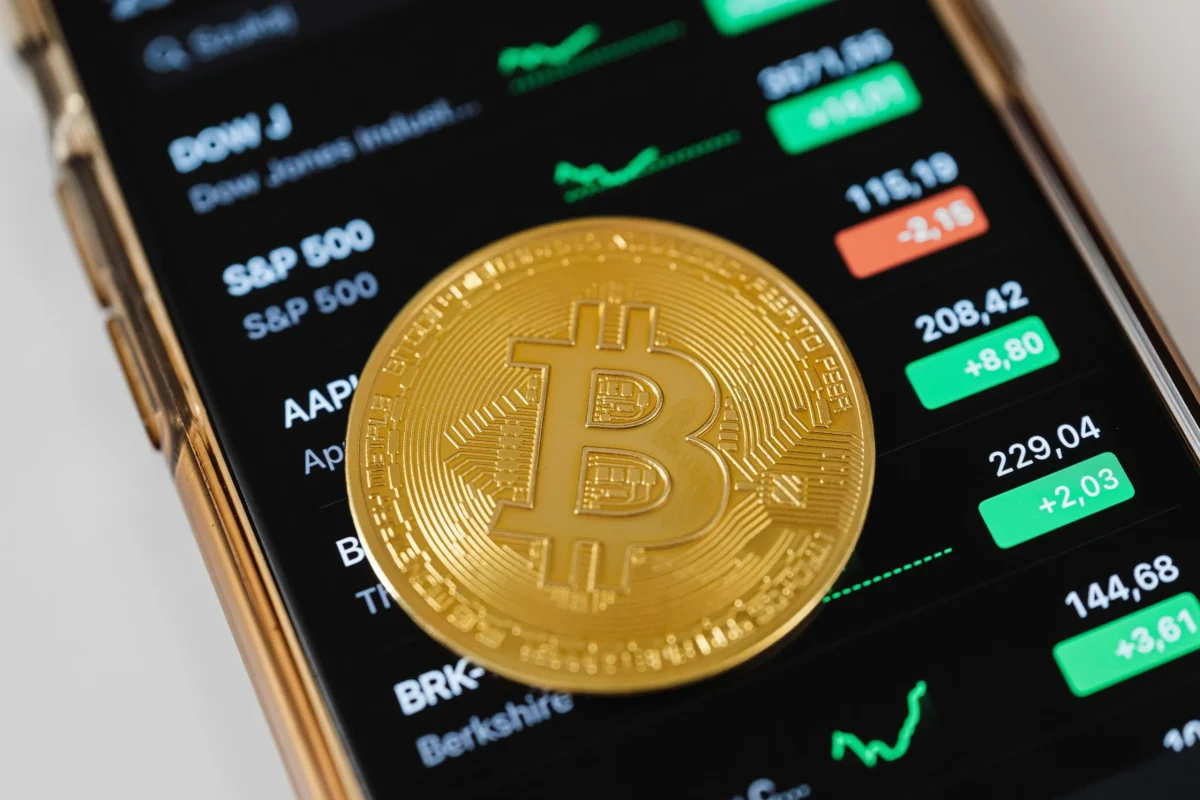 比特币持有范围，分析师观看$ 97K  –  $ 106K的关键反应