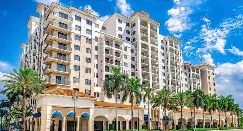 一文详细了解房地产混合基金通过房地产和比特币（BTC）的混合挑战DATs