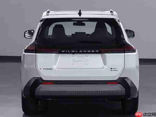 全新换代丰田威兰达11月20日上市 采用半封闭格栅设计