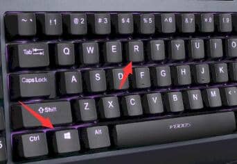 Win7设置定时关机命令是什么