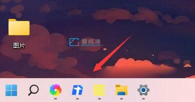win11怎么把任务栏图标移到左边_win11任务栏怎么靠左显示