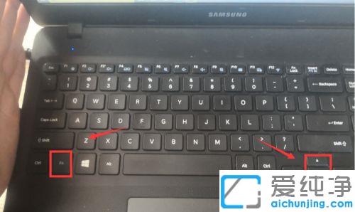 三星笔记本电脑怎么调节亮度_三星上网本屏幕亮度怎么调节