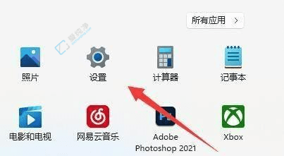 Win11屏幕刷新率设置全攻略：从提升流畅度到保护视力的关键调整